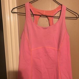 Lululemon athletic top
